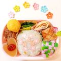 さつき⭐ママ's cooksnap of when they made お弁当☆卵1個で2個☆まん丸卵焼きボール.