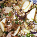 白いmix犬's cooksnap of when they made なすとじゃがいもの鶏そぼろ炒め.
