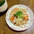 悠愛らぶ☆'s cooksnap of when they made 鮭フレークとシャキシャキ レタスの炒飯.