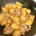 44omame's cooksnap of when they made カリカリ豚と新じゃがの甘辛.