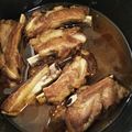 ★Nyui★'s cooksnap of when they made 超簡単スペアリブの煮込み.