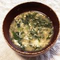 わたさな2016's cooksnap of when they made 春菊とふわふわ卵のお味噌汁.