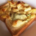 びぃころ's cooksnap of when they made 残ったマカロニサラダのピザトースト.