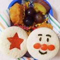 4児男子母さんの台所's cooksnap of when they made アンパンマンのサンドイッチ♪キャラ弁.