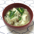 おはなすき's cooksnap of when they made ☆ニラとえのきのお味噌汁☆.