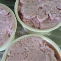 ゆずカフェ's cooksnap of when they made 生クリーム不要☆ストロベリーアイス.