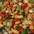 潤々２'s cooksnap of when they made 簡単すぎ★鶏肉とカシューナッツ炒め.