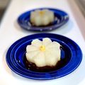 かっちゃん杉's cooksnap of when they made 飾り切りの菊の花で！レンチン風呂吹き大根.