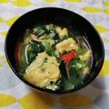 SUNMOONMOM's cooksnap of when they made 卵入り☆ほうれん草とカニカマのお味噌汁.