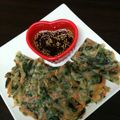 Hanaちぁん's cooksnap of when they made ニラがおいしくなる切り方で～♪チヂミ☆.