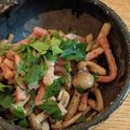 pajamamin's cooksnap of when they made ベーコンとキノコのオイスター辛子炒め.