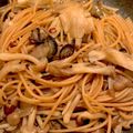 あいぇな's cooksnap of when they made 絶品！牡蠣のオイル漬けペペロンチーノ.