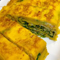 やよい・M's cooksnap of when they made 三つ葉と桜エビのほんのり甘い☆卵焼き.