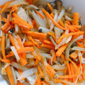 joymoon♪'s cooksnap of when they made お弁当、副菜に☆大根と人参の炒め物.