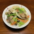ヒルネコ３'s cooksnap of when they made 俺流！春キャベツと筍たっぷりの中華丼.