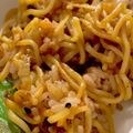 MULA's cooksnap of when they made 余ったカップ焼きそばでそばめし⭐️.