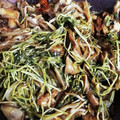 ♬あじさいのレシピ♬'s cooksnap of when they made 時短！舞茸もやし豆苗の本格中華炒め.