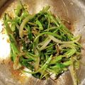 inLondon's cooksnap of when they made ラディッシュの葉のこんぶ炒め.