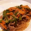きてぃコ★'s cooksnap of when they made 牛バラ肉と春雨のオイスターソース炒め.