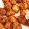つぶあんころりん's cooksnap of when they made 材料3つ！HMで簡単サーターアンダギー♫.