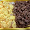 ♡ひ♡と♡み♡'s cooksnap of when they made 卵と合挽き肉のポロポロそぼろ丼☆.