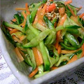 みう（´∀｀）'s cooksnap of when they made ツナときゅうりと人参の醤油胡麻和え.
