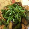 harutop's cooksnap of when they made 茄子とﾋﾟｰﾏﾝと豚肉＊º香り味噌炒め.