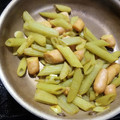 あんこだよ。's cooksnap of when they made ふきのカレー炒め.