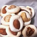 クマティーブラウン's cooksnap of when they made ナッツマシュマロクッキー.