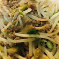 あき☆☆☆☆'s cooksnap of when they made 挽き肉とザーサイともやしの炒め物.