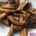 ぴのまるちゃん's cooksnap of when they made しいたけのバター醤油焼き.
