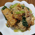 ramieru's cooksnap of when they made 厚揚げと豚肉の小松菜キムチ炒め☆.