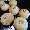 クックGGLXTL☆'s cooksnap of when they made クリームチーズの入った蜂蜜レーズンパン.