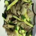 るるるGAKUEN's cooksnap of when they made 簡単☆ズッキーニと豚肉の塩炒め.