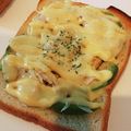 nontan0201's cooksnap of when they made アボカド&チキントースト.