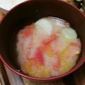 つむつむ母's cooksnap of when they made シロさんのトマト味噌汁.