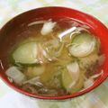 papepo☆'s cooksnap of when they made きゅうりとみょうがの味噌汁.
