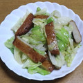 55才のおじさん's cooksnap of when they made キャベツとさつま揚げの温サラダ.