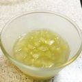 nao✳︎21's cooksnap of when they made 離乳食中期から角切りりんごの寒天ゼリー.