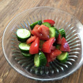 栗丸うさぎ's cooksnap of when they made 簡単☆トマトときゅうりのゆず胡椒サラダ.