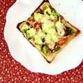 ふたごゆき's cooksnap of when they made アボカド＆トマト＆チーズトースト.
