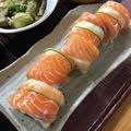 はなぴっち's cooksnap of when they made サーモンとキュウリの巻き寿司.