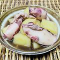 料理男子部🍻's cooksnap of when they made ヤリイカとじゃがいもの煮物.