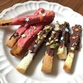 まるもりこ's cooksnap of when they made 凪ぎのお暇 パンの耳ポッキー.