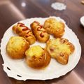 cra's cooksnap of when they made ごまとクリームチーズのプチフランス.