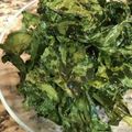 saki1010's cooksnap of when they made パリッと！ごま油香るケールチップス.