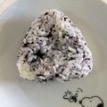 スーパーリンクス's cooksnap of when they made ゆかりわかめおにぎり.