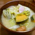 お塩と砂糖's cooksnap of when they made ベーコンと野菜の味噌汁、バター風味.