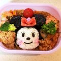 サイチョン's cooksnap of when they made キャラ弁簡単ミニーちゃんおにぎり.