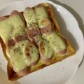 sayaendo＊'s cooksnap of when they made 魚ニソの味噌マヨチーズトースト♪.
